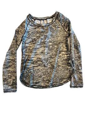 Avia Girls Youth Camo Digital black/white camo shirt size S 6-6X     1108.1